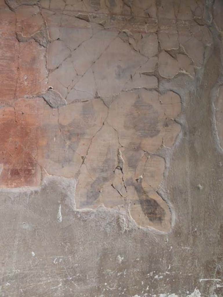 III 16, Herculaneum, October 2014. Room 1, detail of painted stucco on south wall.
Photo courtesy of Michael Binns.